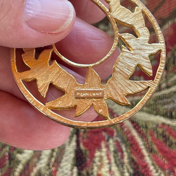 Vintage Park Lane clip earrings, 1960s MCM - Picture 4 of 10